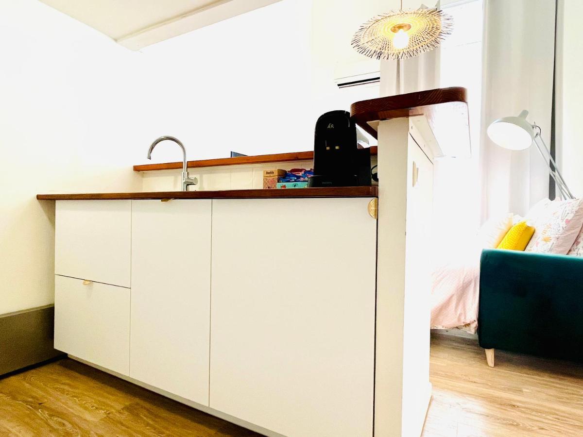 Duplex-Ceiling Height 1,9M-Free Private Parking-Self Check In !! Duplex Climatise-Hauteur Sous Plafond 1,9M-Parking Prive Gratuit-Arrivee Autonome !! Авіньйон Екстер'єр фото
